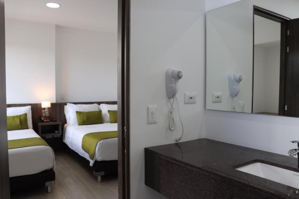 Hotel Santiago De Arma Rionegro Eksteriør bilde
